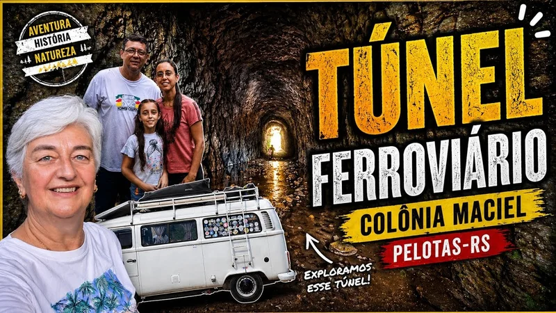 Família na entrada do Túnel Ferroviário da Maciel, com a Kombi